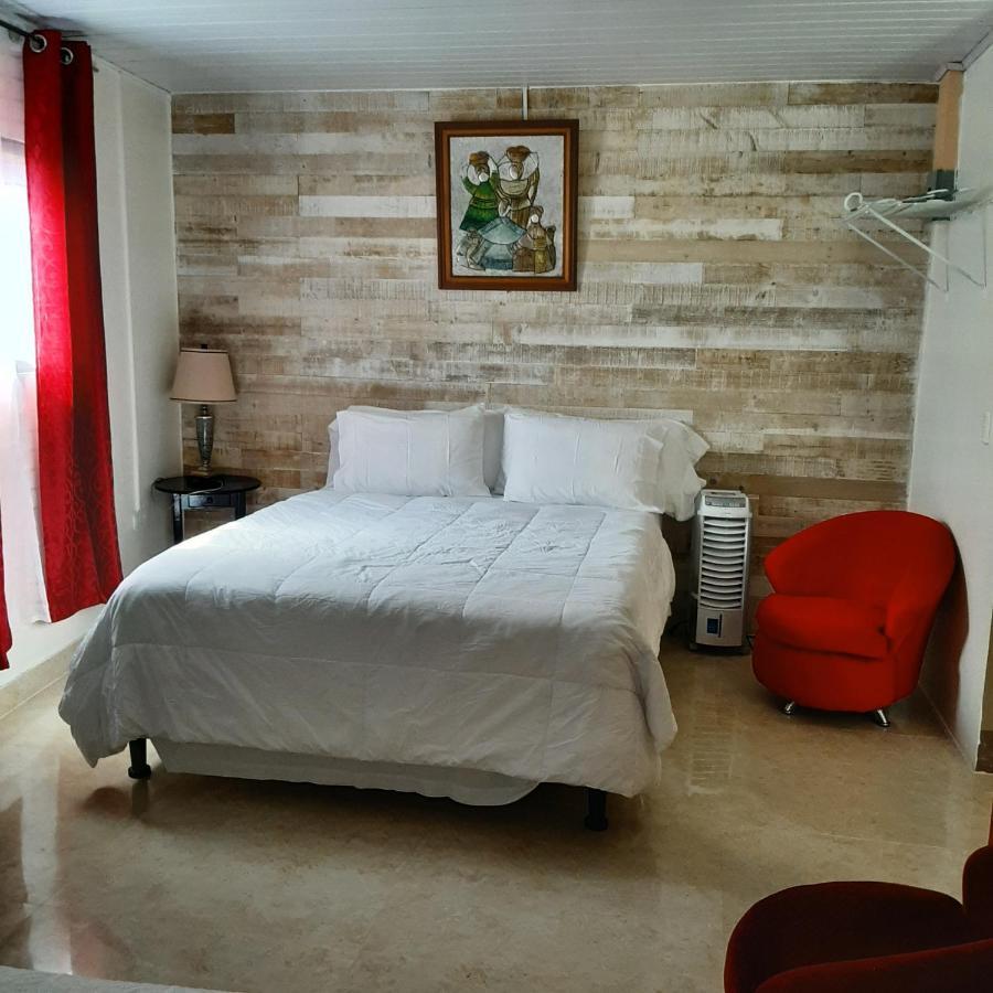 Rancha Azul Inn Alajuela Dış mekan fotoğraf